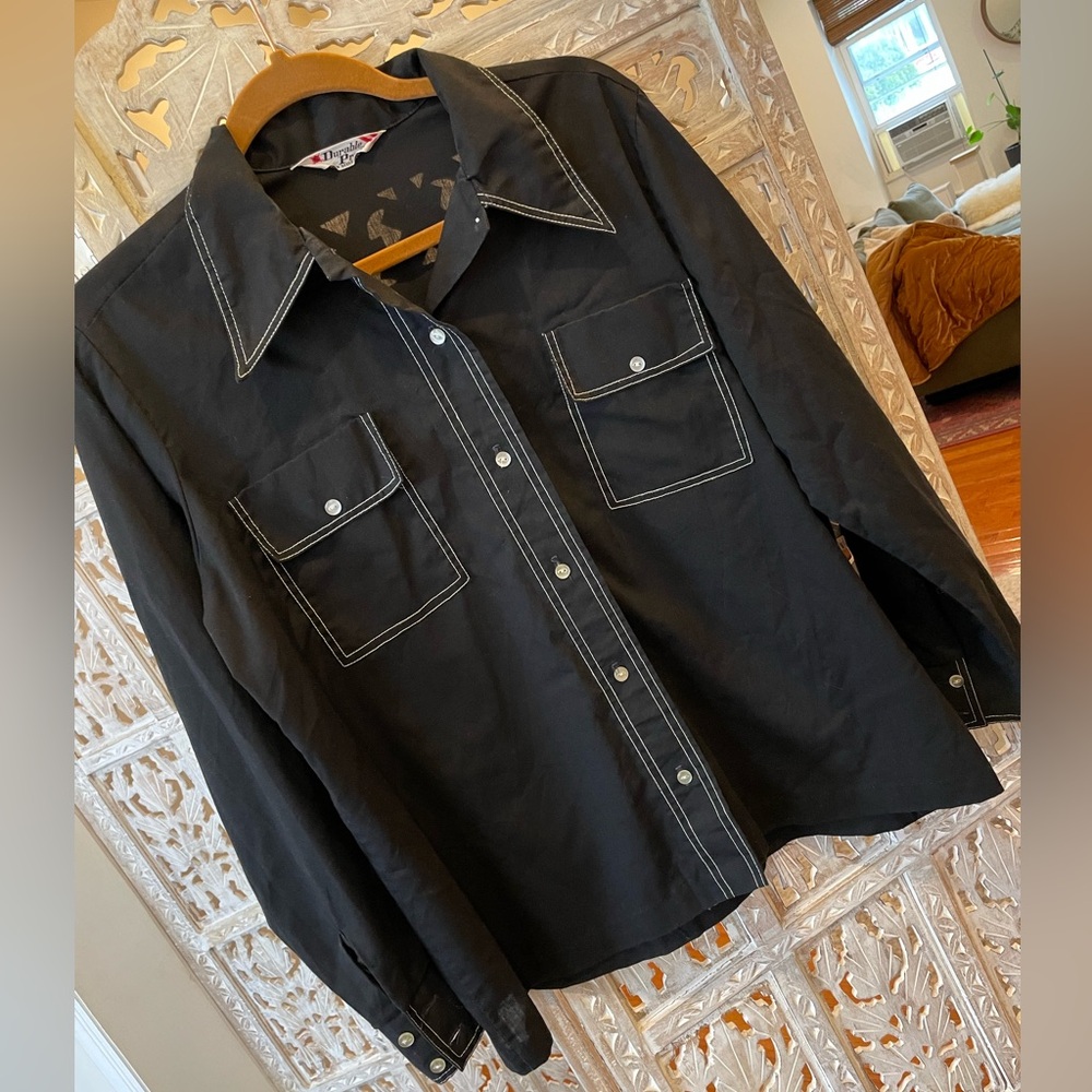 1970’s VINTAGE DURABLE PRESS snap button top
